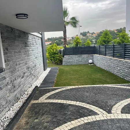Spacegardenvillas *