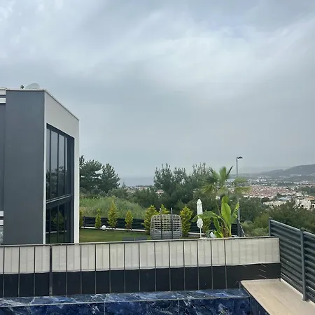 Spacegardenvillas